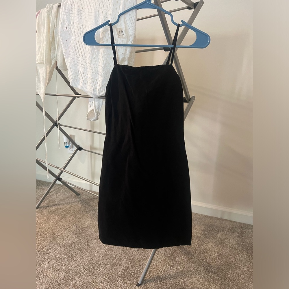 Black dress simple